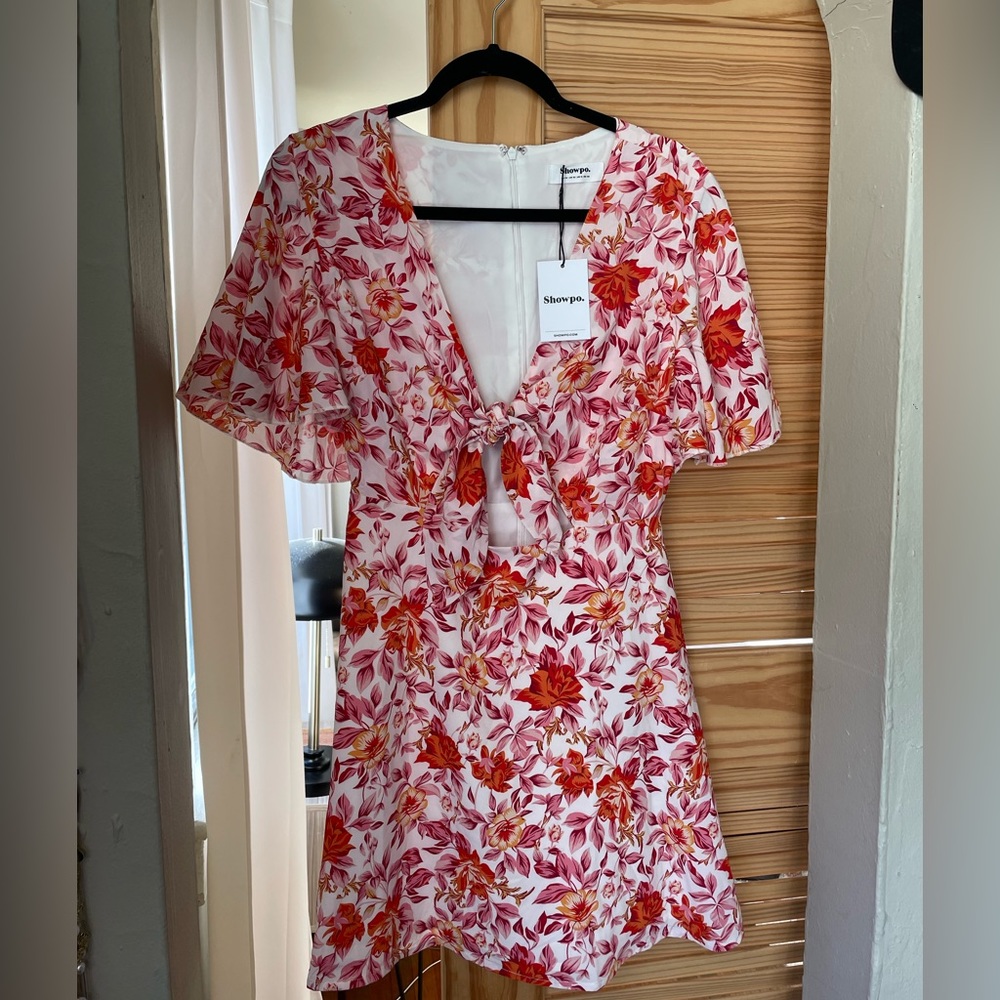 SHOWPO WYNNA TIE FRONT CUT OUT FLUTTER SLEEVE MINI DRESS IN PINK RED FLORAL NWT
